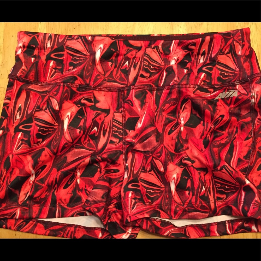 Avia shorts size medium